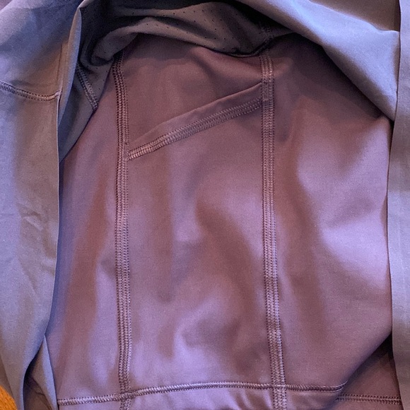 Athleta maroon run with it skort sz M - Picture 5 of 6